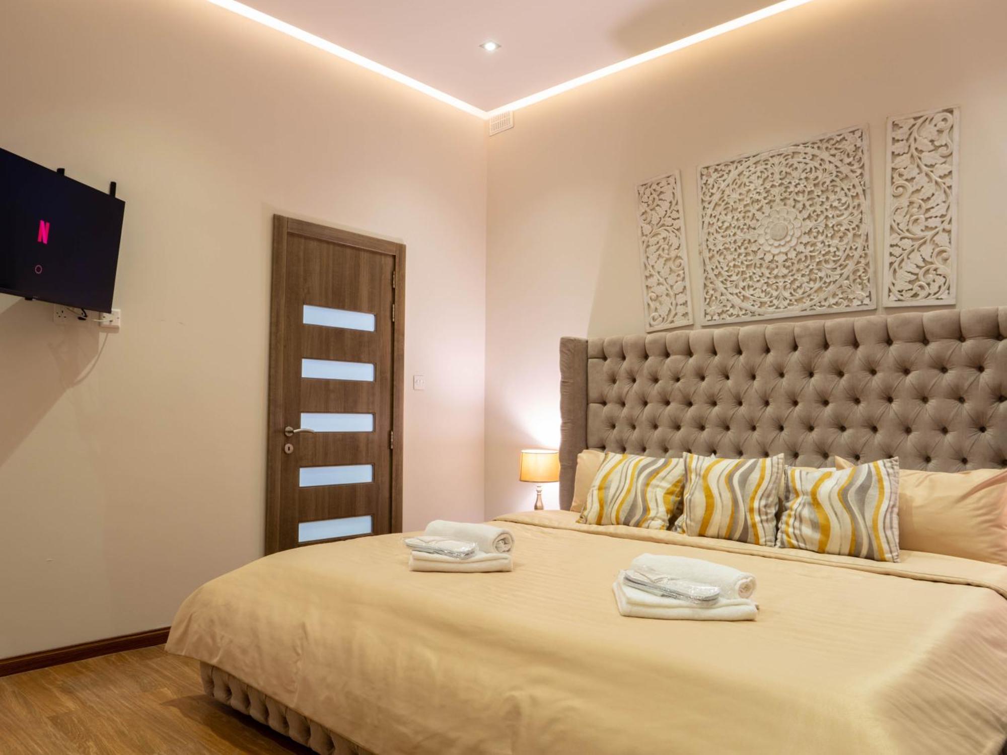 Villa Gaia - Sunset Views, Indoor Heated Pool, Sauna And Games Room Mellieha Exterior foto
