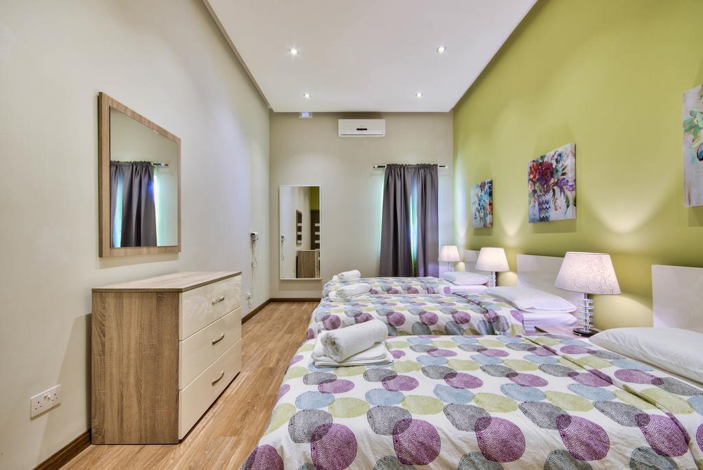 Villa Gaia - Sunset Views, Indoor Heated Pool, Sauna And Games Room Mellieha Exterior foto